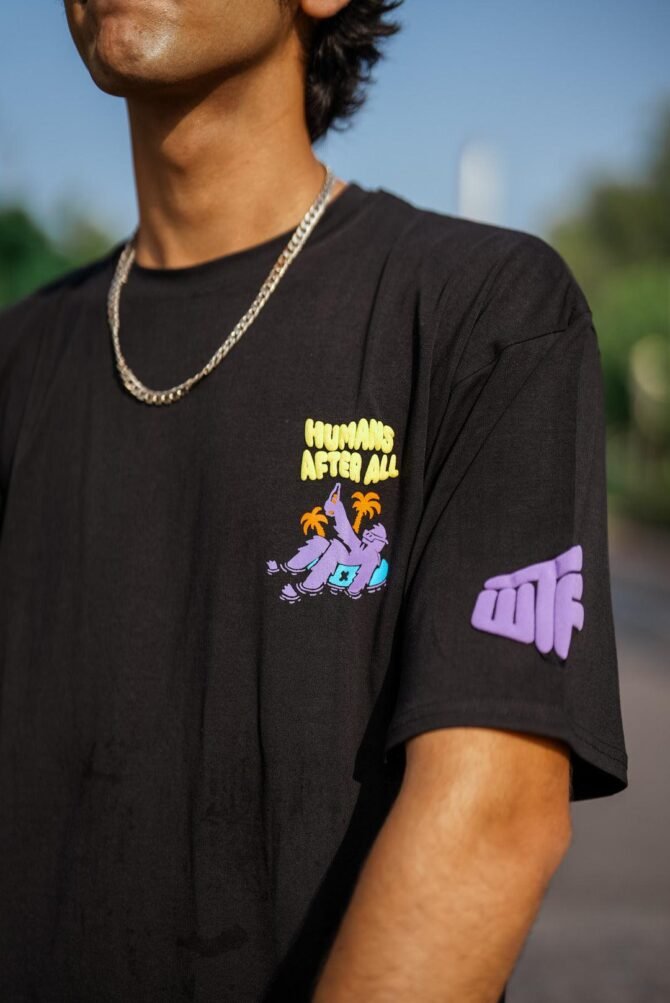 Zostel Live It Now Oversized T-shirt Black