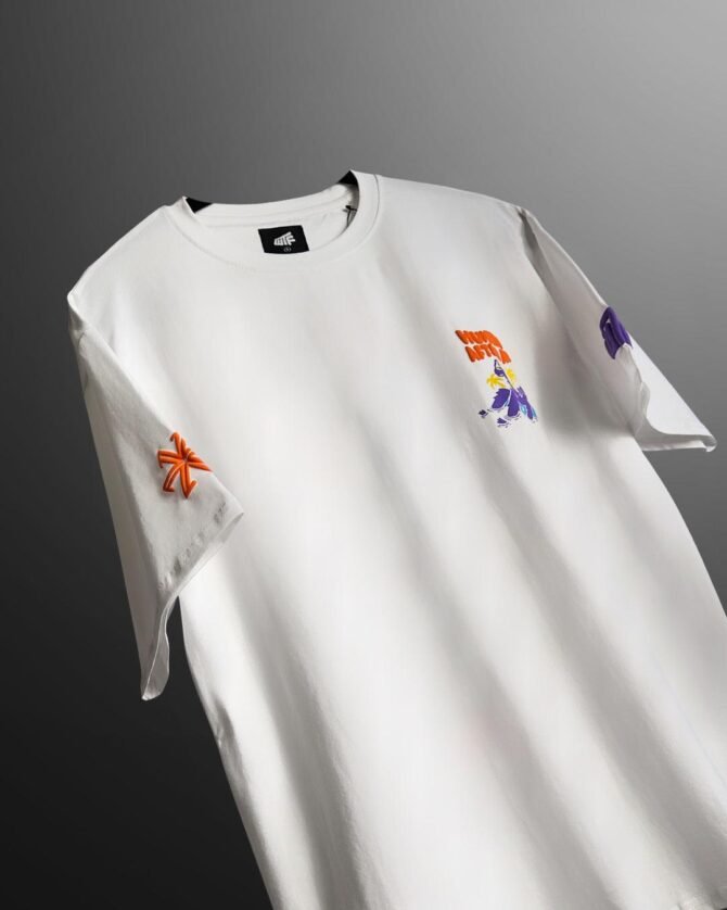 Zostel Live It Now Oversized T-shirt White